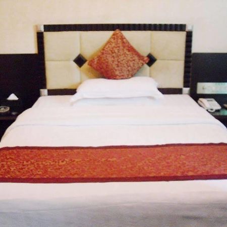 Fu Xin Long Hotel Shenzhen Eksteriør billede